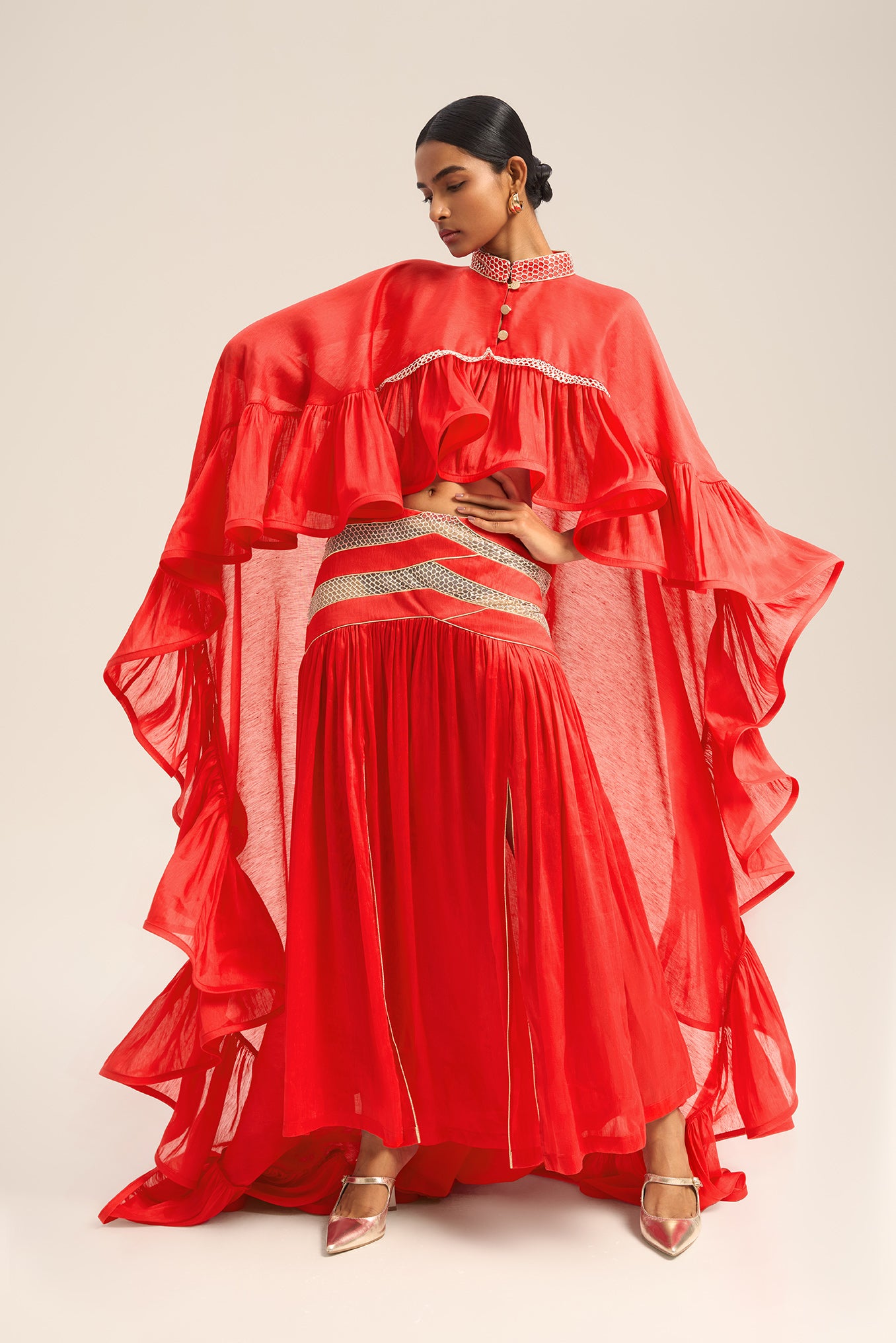 Woman BIJOU LINSILK CAPE Black 2003023 | Sana Osmani