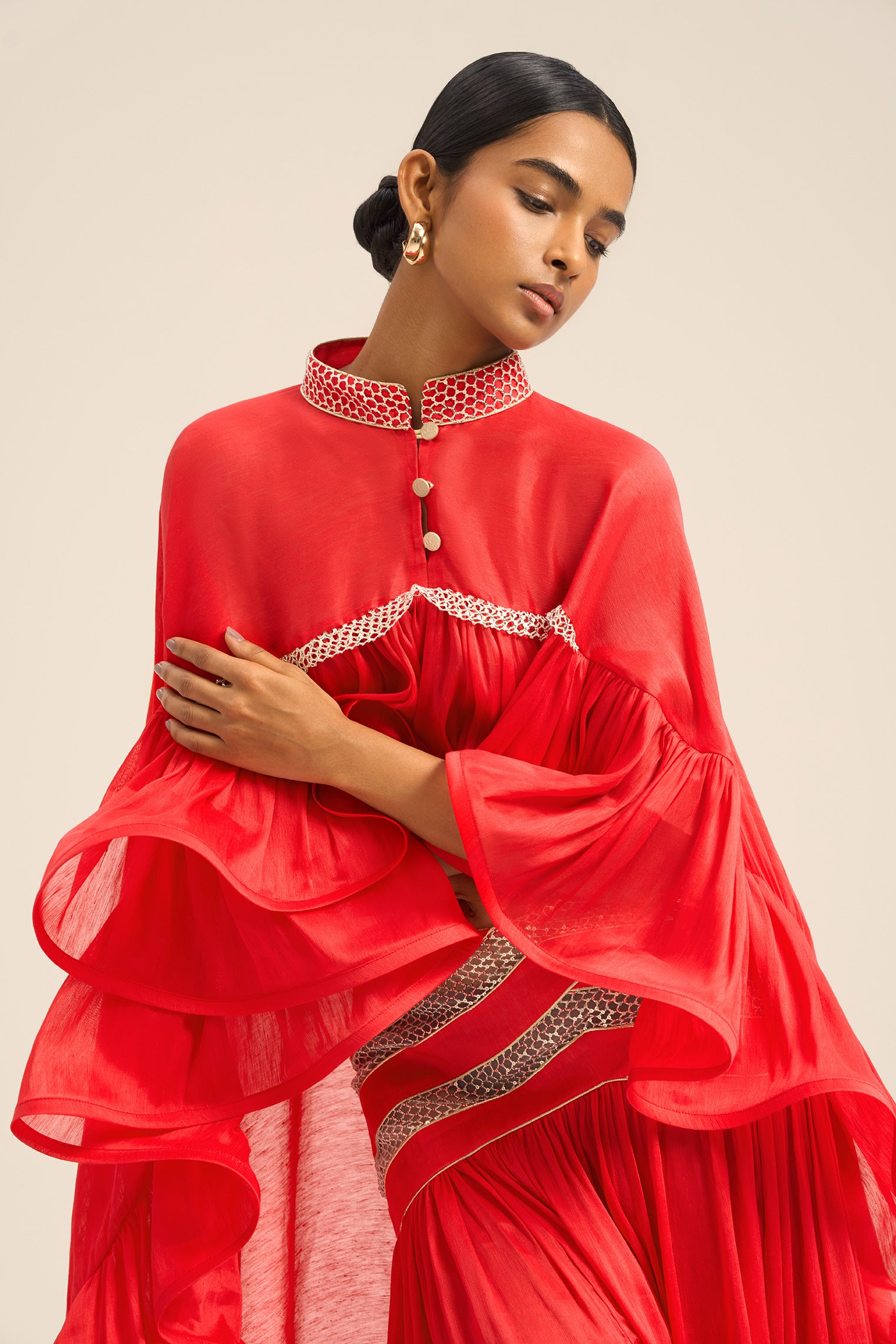 Woman BIJOU LINSILK CAPE Black 2003023 | Sana Osmani