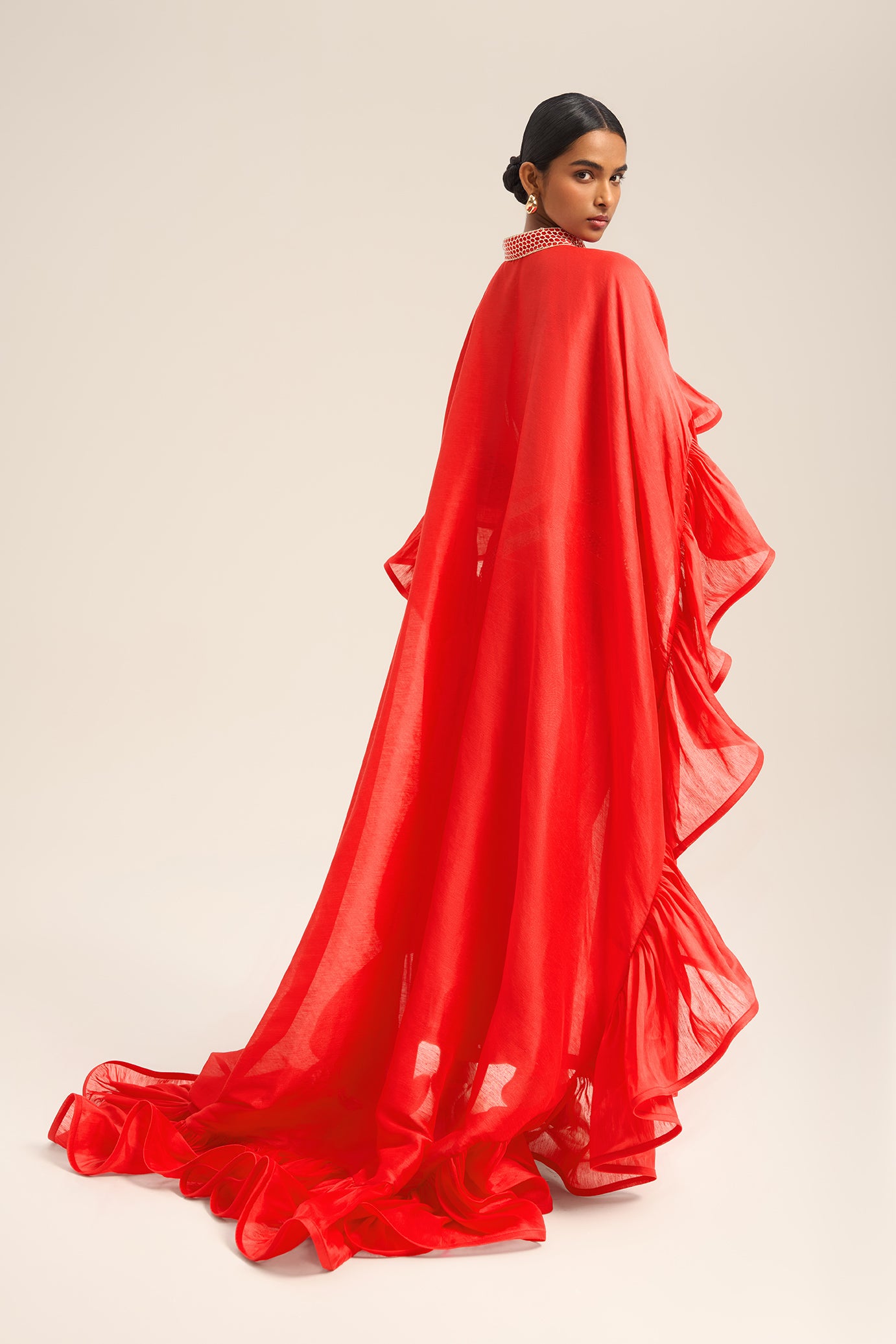 Woman BIJOU LINSILK CAPE Black 2003023 | Sana Osmani