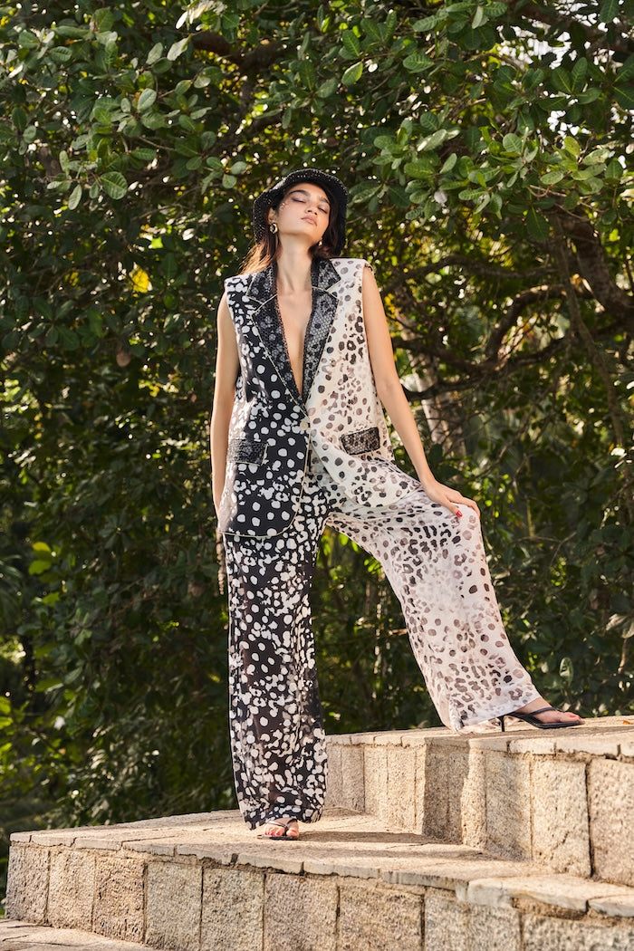 Woman مجموعة بليزر وسروال أوركيديا لينسيلك الفانيليا 2003220 | Sana Osmani