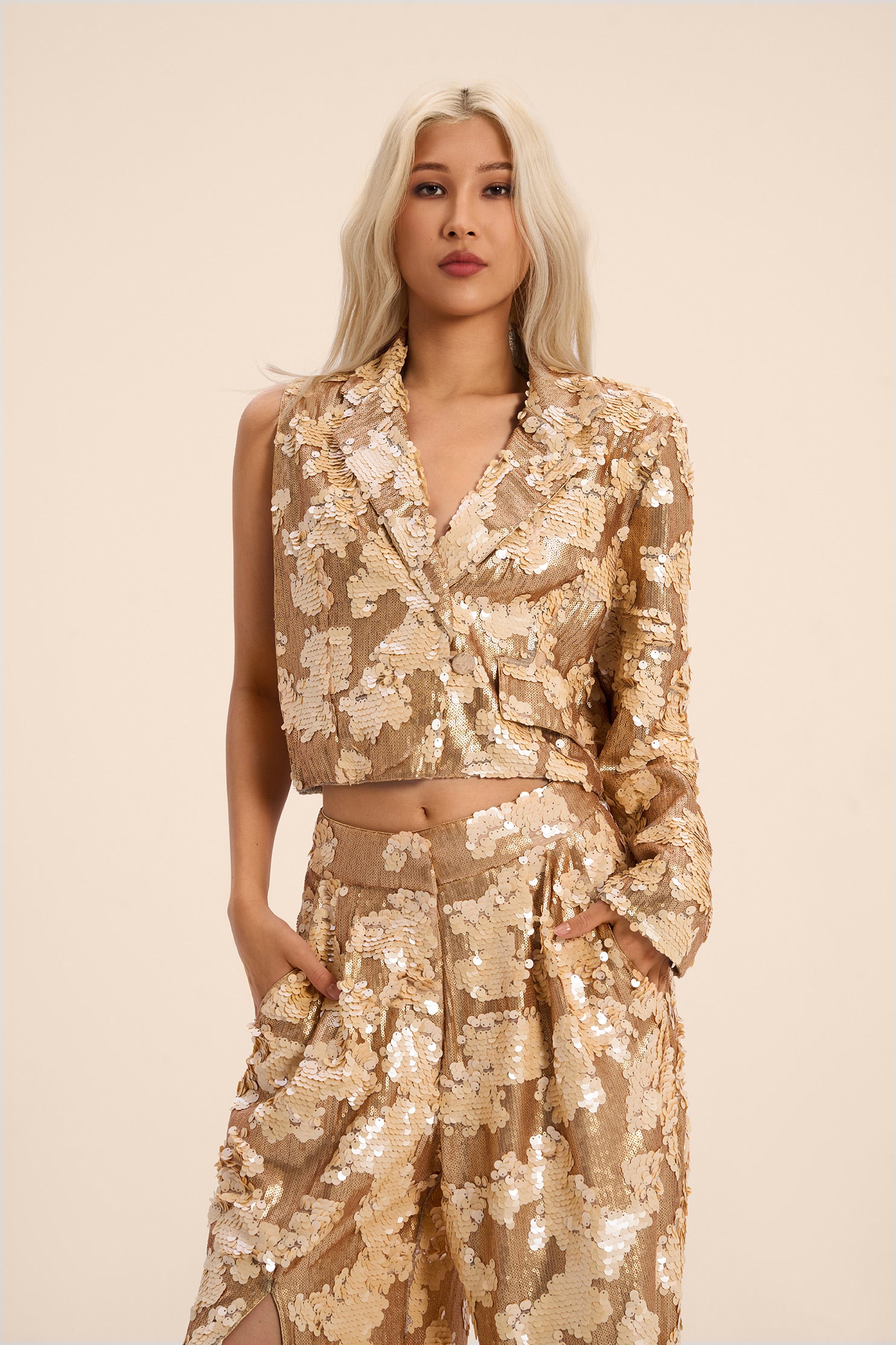 Woman MELROSE SEQUIN BLAZER AND PANTS SET Sunlit Gold 2002668 | Sana Osmani