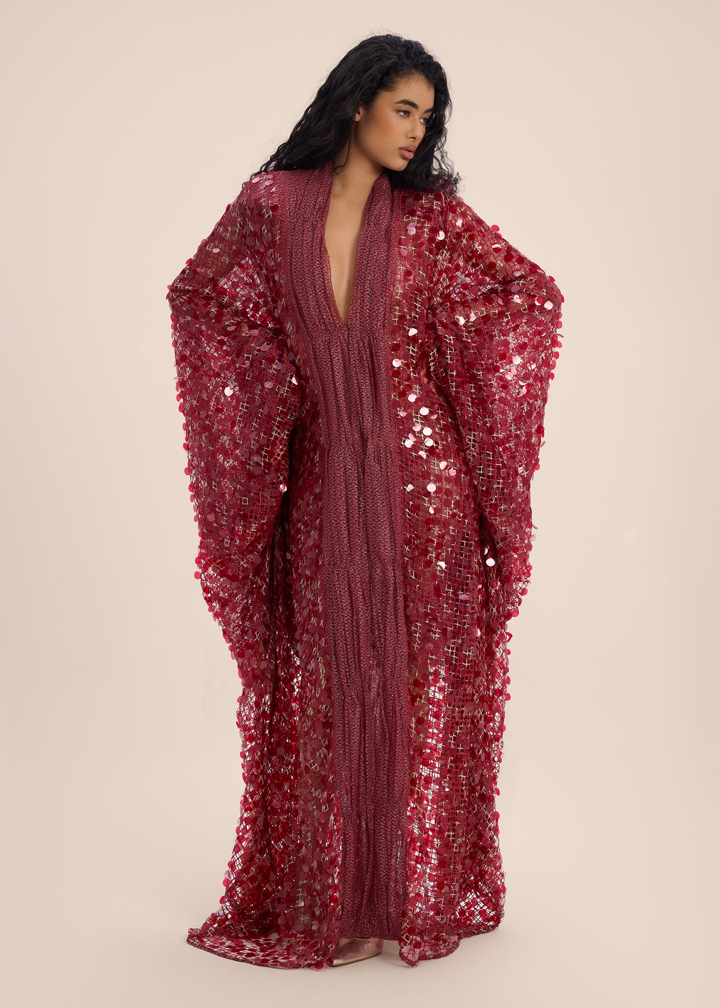 Woman ORIELLE SEQUIN V NECKLINE KAFTAN Zeparde 2002566 | Sana Osmani