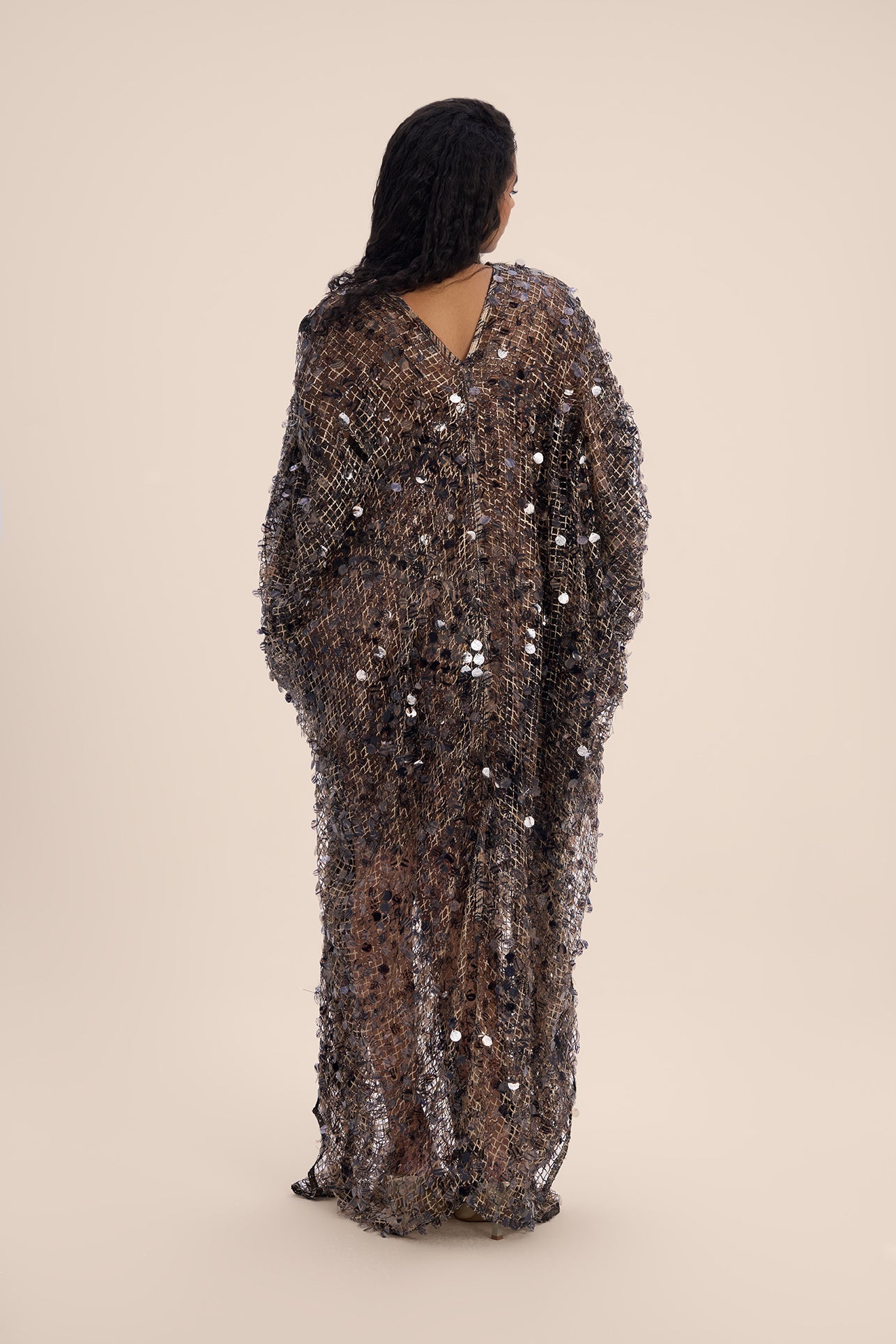 Woman ORIELLE SEQUIN V NECKLINE KAFTAN Zeparde 2002566 | Sana Osmani