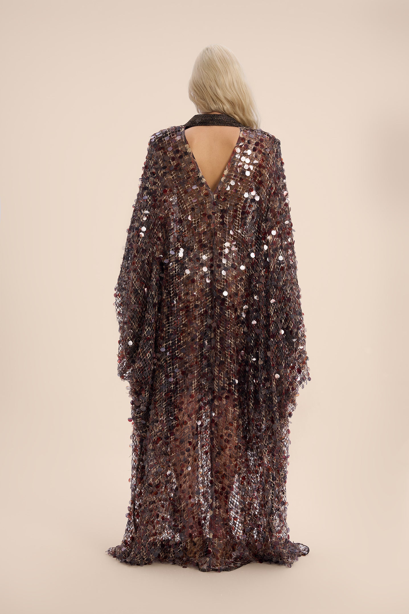 Woman ORIELLE SEQUIN V NECKLINE KAFTAN Zeparde 2002566 | Sana Osmani