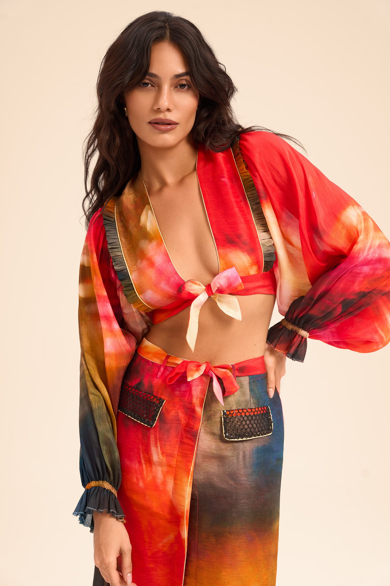 Woman مجموعة قميص وتنورة من الحرير اللامع متعدد الألوان 2002913 | Sana Osmani