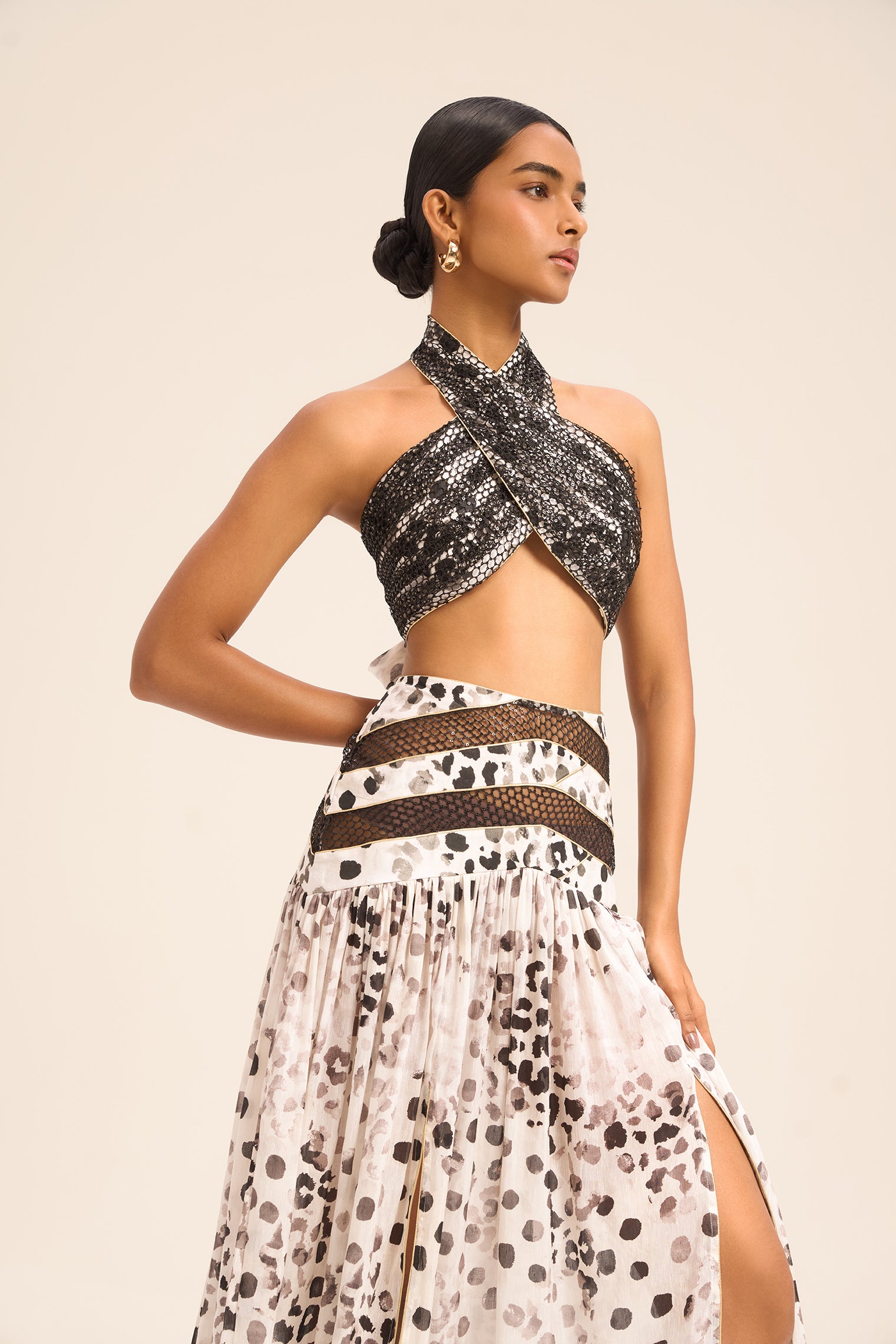 Woman مجموعة قميص وتنورة من الحرير اللامع Dalma White 2002830 | Sana Osmani