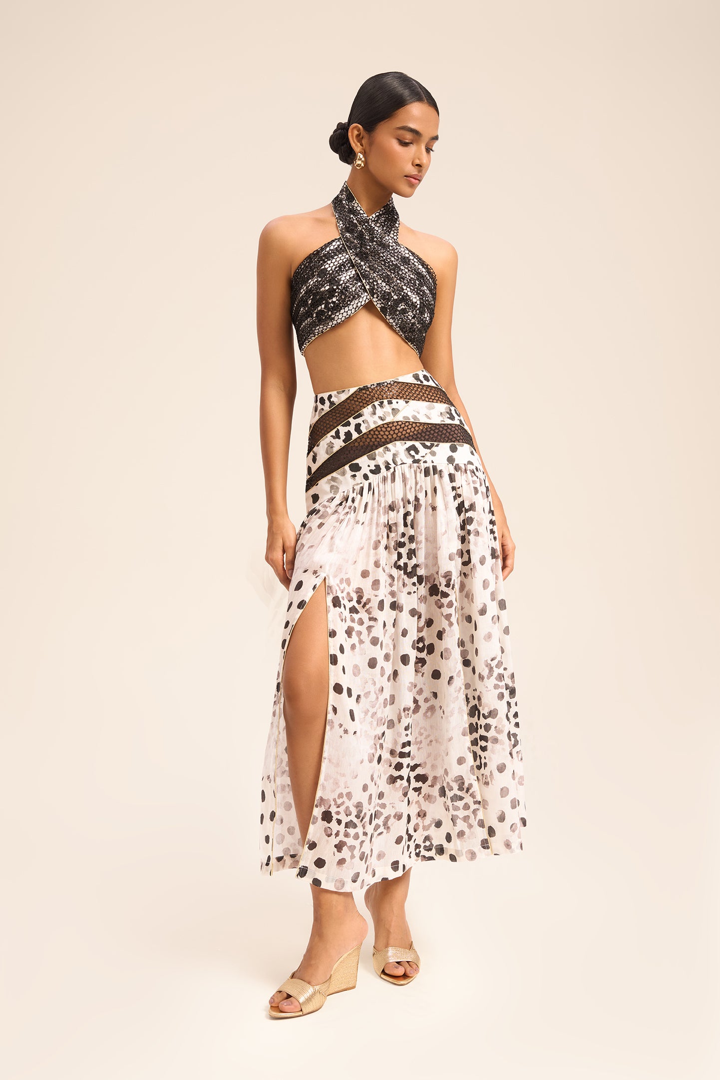 Woman مجموعة قميص وتنورة من الحرير اللامع Dalma White 2002830 | Sana Osmani