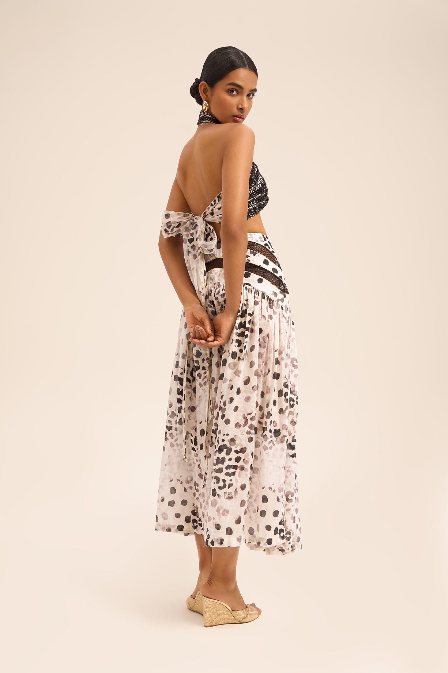 Woman مجموعة قميص وتنورة من الحرير اللامع Dalma White 2002830 | Sana Osmani