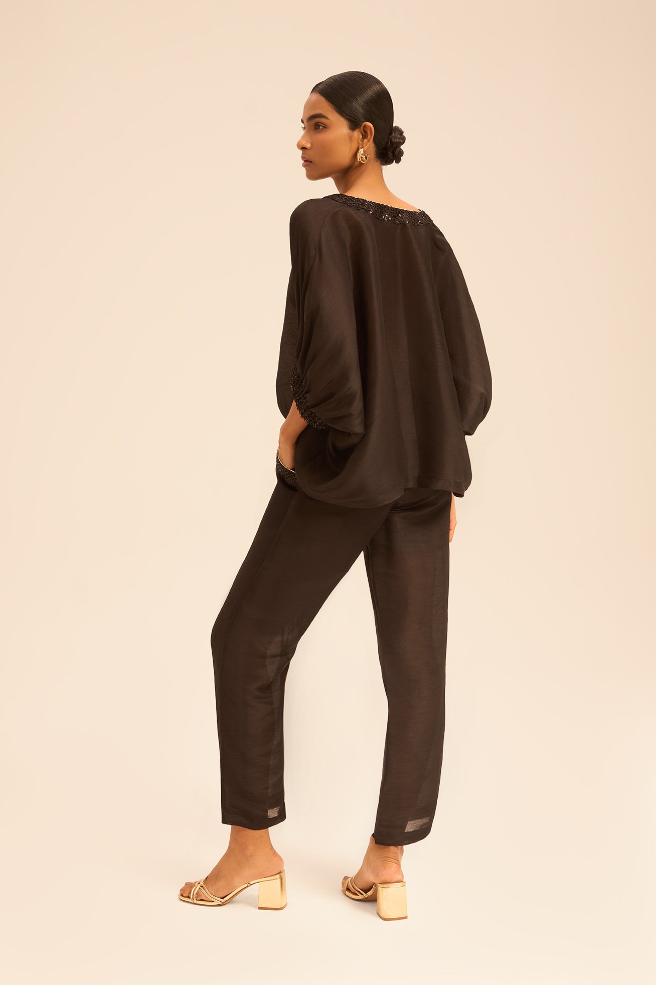 Woman مجموعة بليزر وسروال أوركيديا لينسيلك أسود 2002839 | Sana Osmani