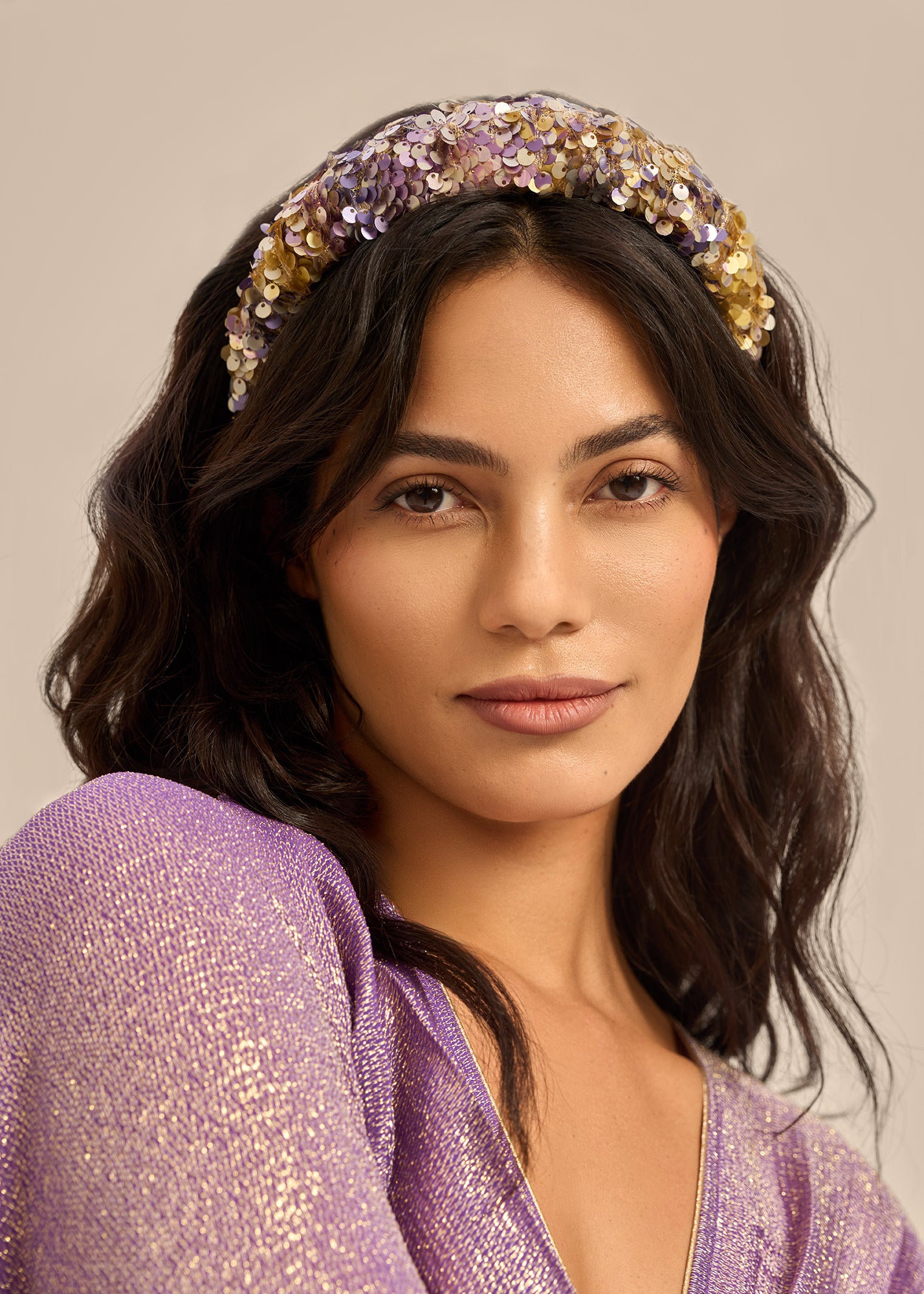 Woman شريط رأس شيفا لامع ذهبي 2002795 | Sana Osmani