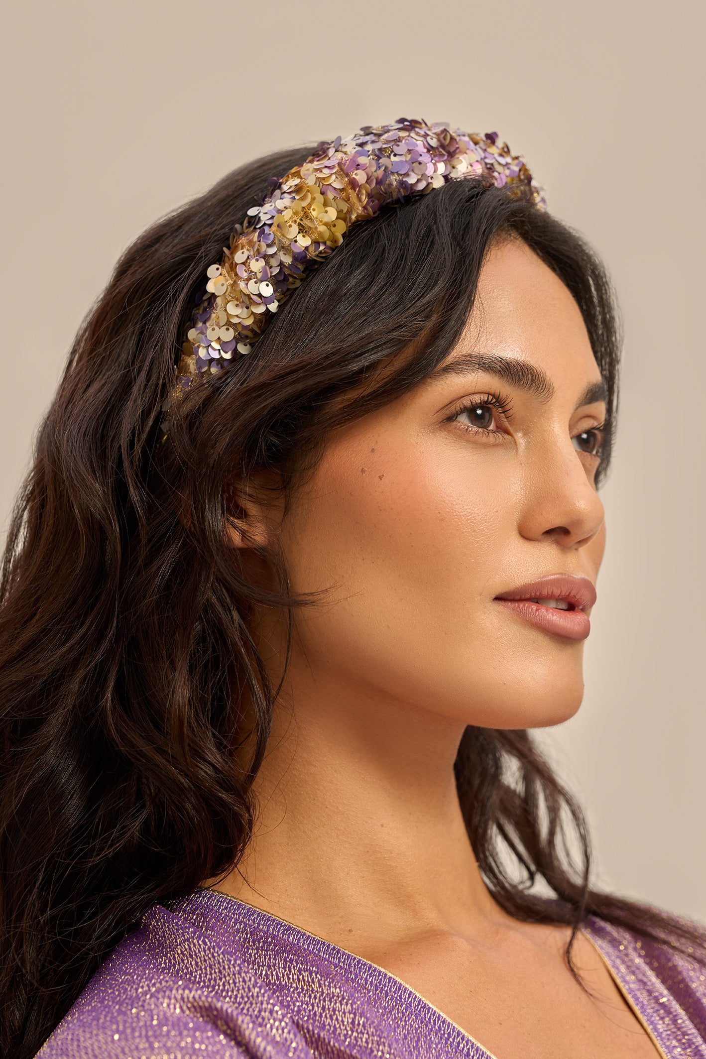 Woman شريط رأس شيفا لامع ذهبي 2002795 | Sana Osmani