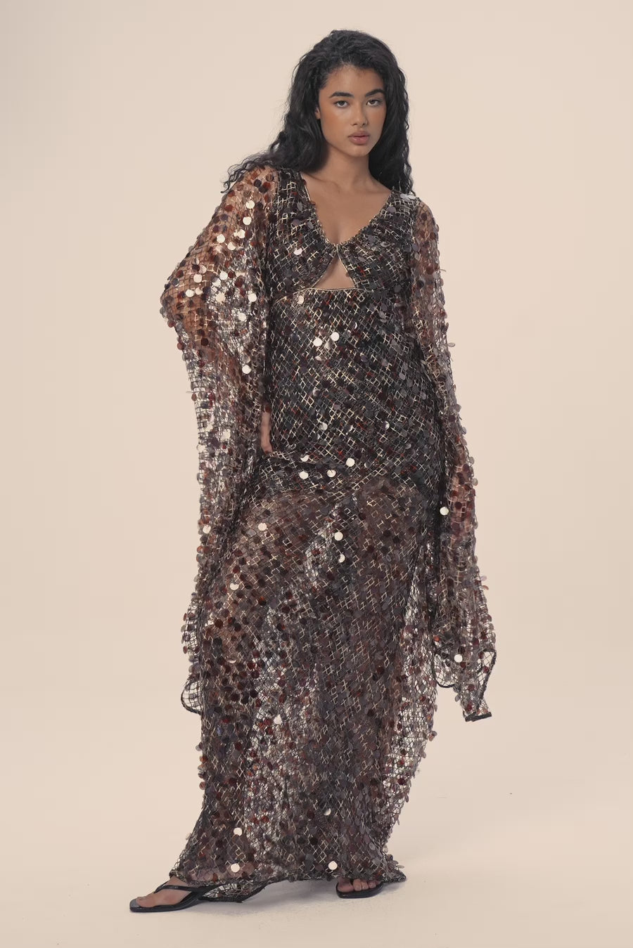 Woman SAVANNA SEQUIN MAXI SLEEVES DRESS Leopez 2002650 | Sana Osmani