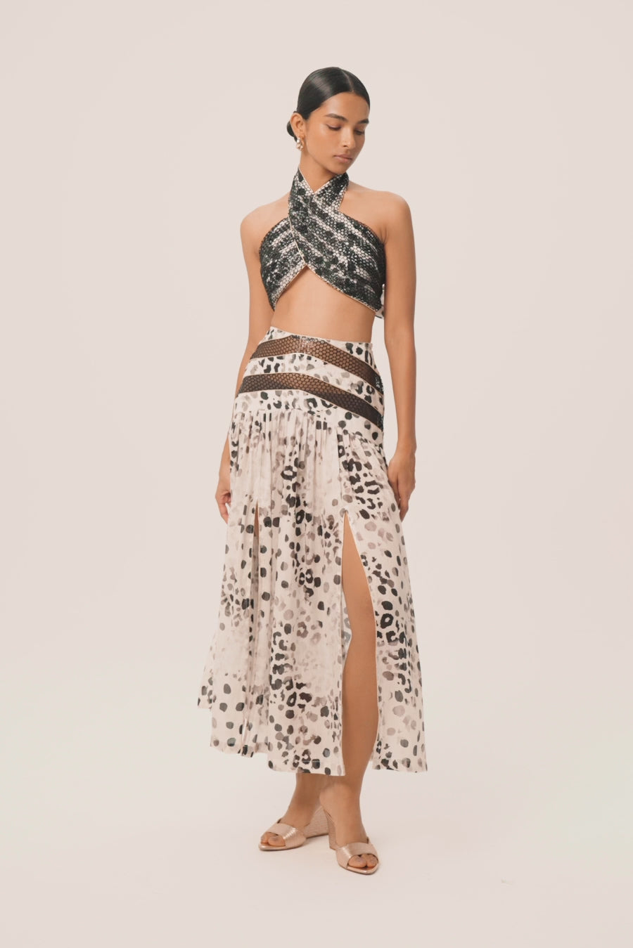 Woman مجموعة قميص وتنورة من الحرير اللامع Dalma White 2002830 | Sana Osmani