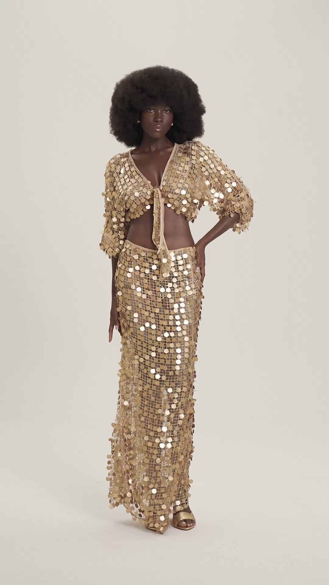 Woman MAGNET TOP AND EVOKE SKIRT SET Gold Sequin 2002177 | Sana Osmani